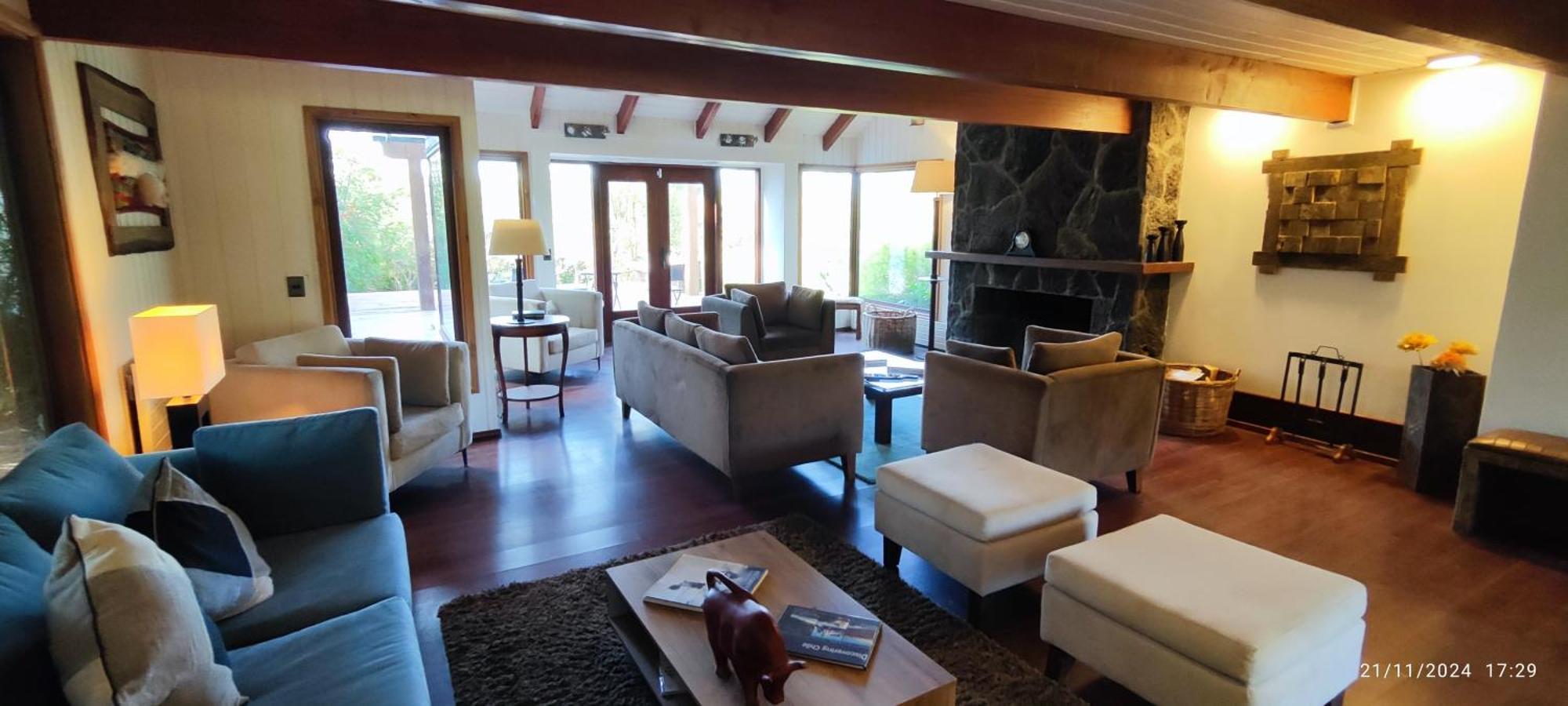 Bambu Lodge Пукон Экстерьер фото