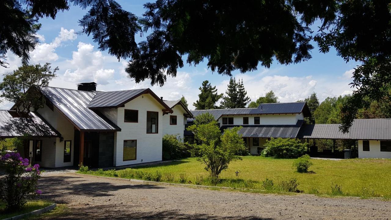 Bambu Lodge Пукон Экстерьер фото